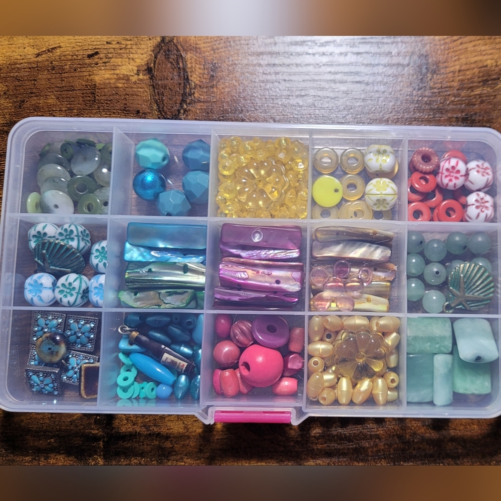 Multi-Color Bead Storage Organizer - Picture 6 of 6